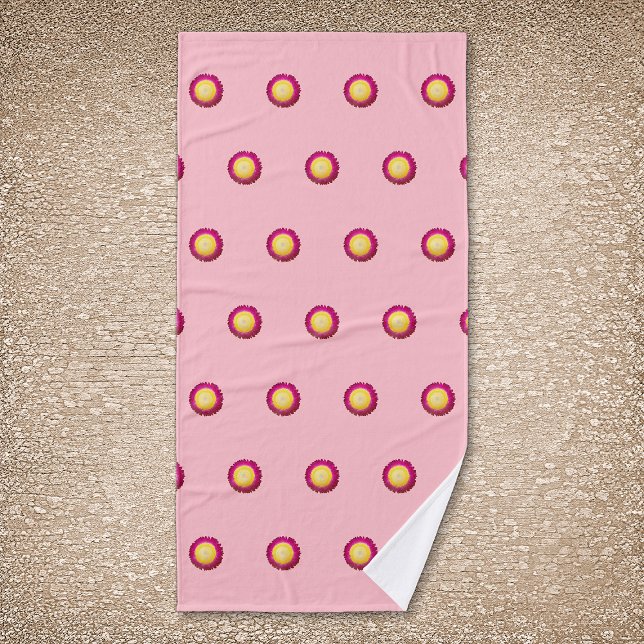 Everlasting Flower Seamless Pattern on Bath Towel (Everlasting flower seamless pattern on bath towel.)