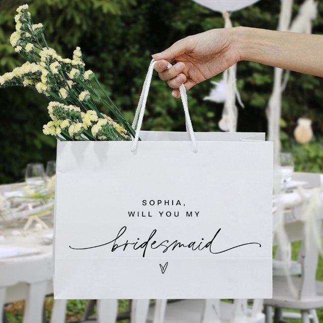 EVERLEIGH Minimalist Bridesmaid Gift Bag (Creator Uploaded)