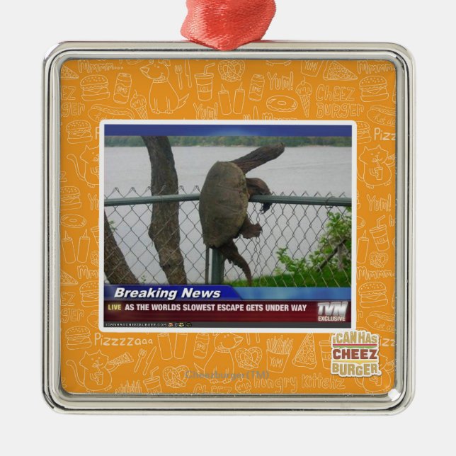 Excaping Turtle Metal Tree Decoration (Front)