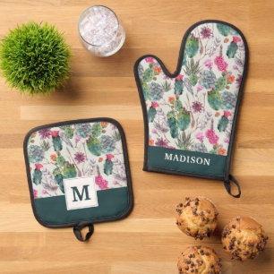 Exotic Boho Watercolor Cactus & Succulent Pattern Oven Mitt & Pot Holder Set