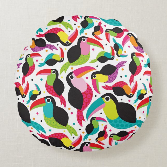 exotic brazil toucan bird background round cushion (Front)