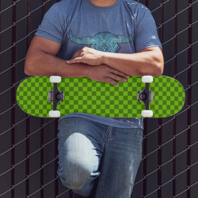 Explore the Elegance of Green Chequerboard Pattern Skateboard (Outdoor 3)