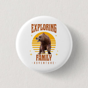 Exploring Family Bear Vintage Vacation Adventure 3 Cm Round Badge