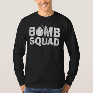 Explosive Ordnance Disposal Friends Bomb Squad Vin T-Shirt