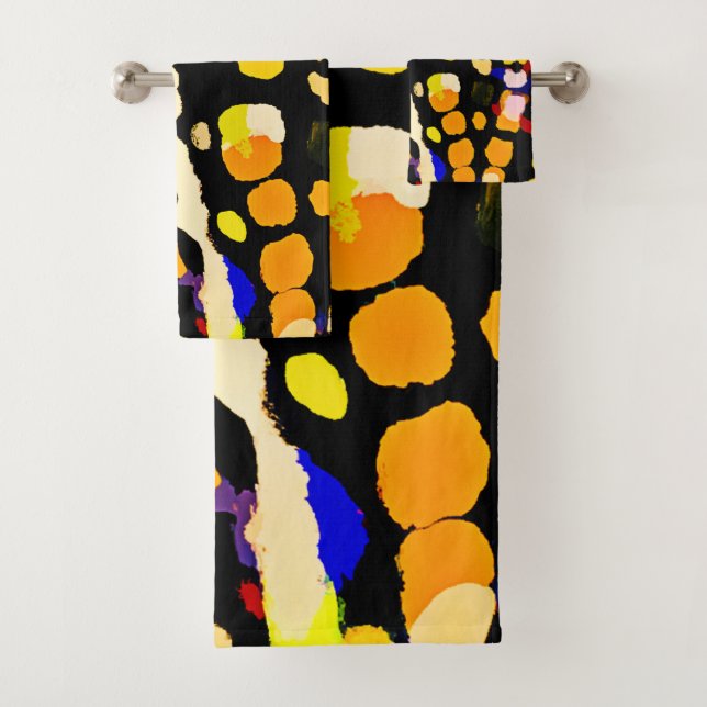Expressive Colour Play Pattern Bath Towel Set (Insitu)