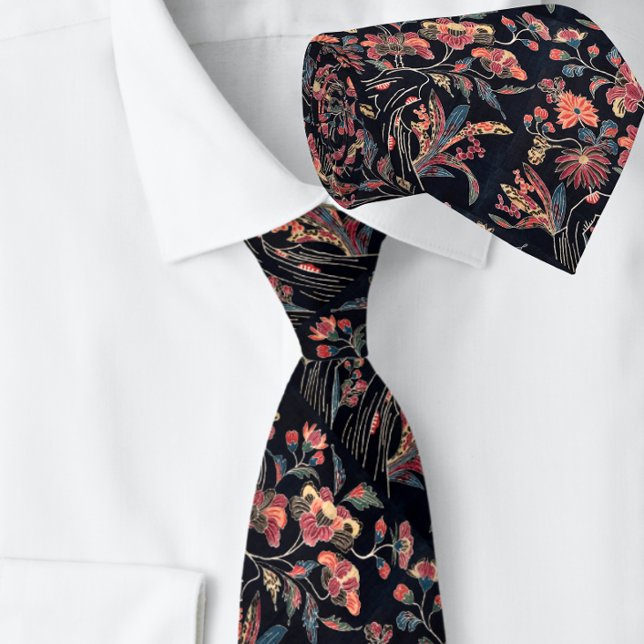 Exquisite Floral Botanical Vintage Black Tie (Creator Uploaded)
