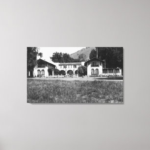 Exterior View of Clear Lake Lodge Canvas Print