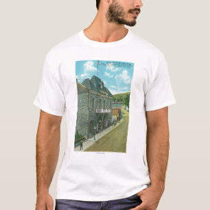 Exterior View of the Famous Opera House T-Shirt