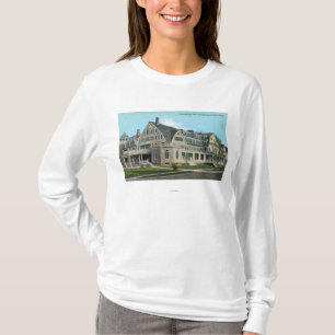 Exterior View of the Templeton Inn T-Shirt