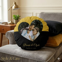 Eye-casing Heart Couple Gold and Black