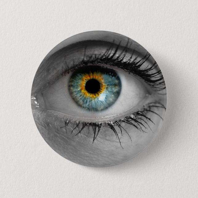 Eye looks to viewer concept macro 6 cm round badge (Front)