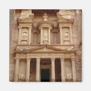 Facade of the Khazneh Firaoun Magnet