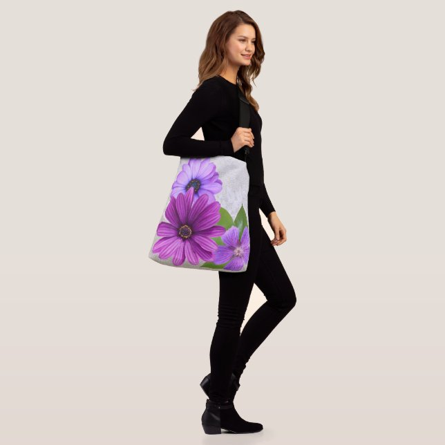 Fairlings Delight's Spring Tote 53086D10 (On Model)