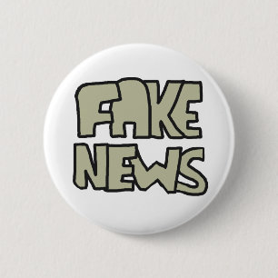 Fake News 6 Cm Round Badge