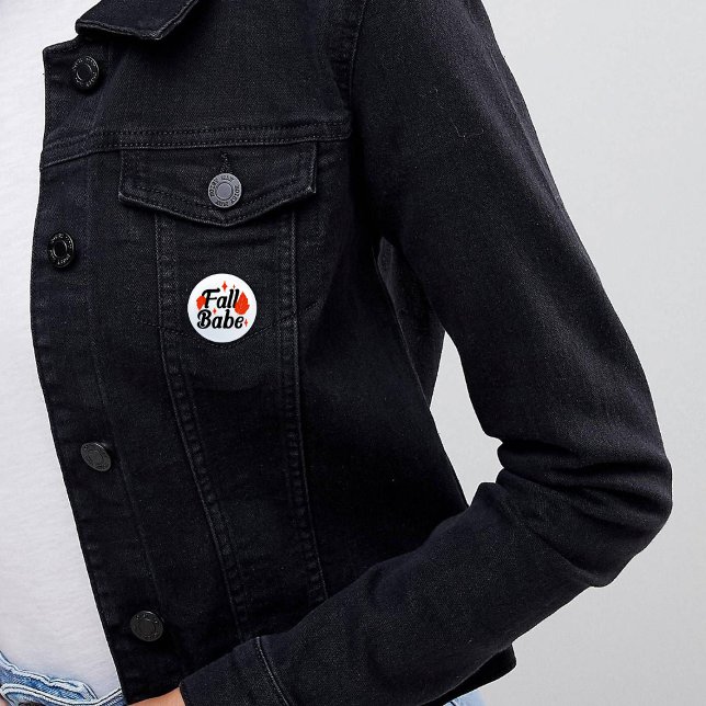 Fall Babe 3 Cm Round Badge (Creator Uploaded)