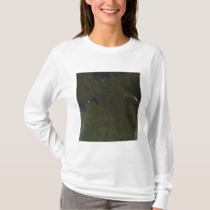 Fall colours in northwestern Russia T-Shirt