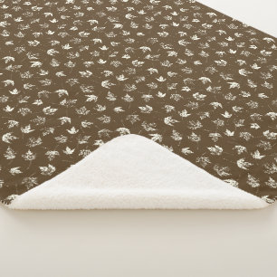 Fall Maple Leaves on brown - seamless pattern. Sherpa Blanket