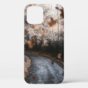 FALLING DRIED LEAVES iPhone 12 CASE