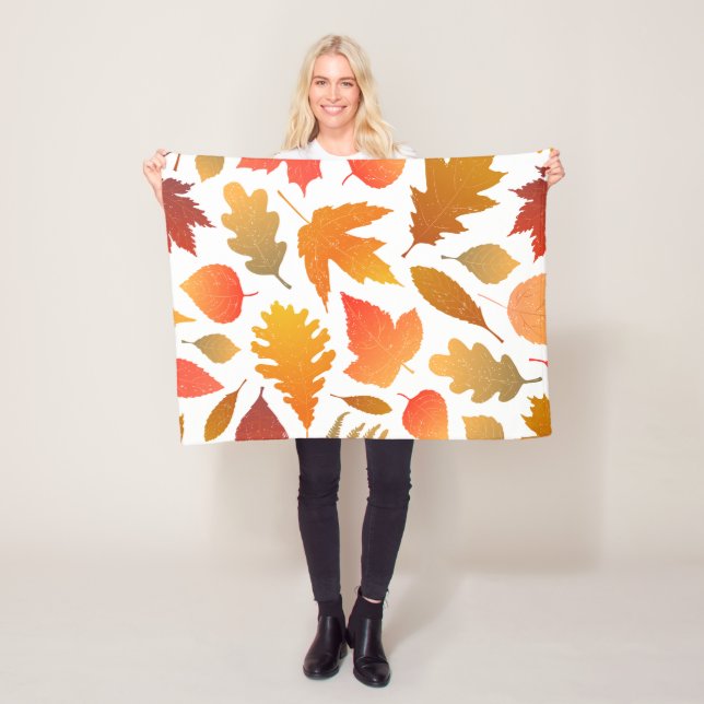 Falling for Autumn – Cosy Leaf Pattern Fleece Blanket (In Situ)