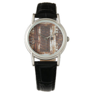 Falln Rusted Window Watch