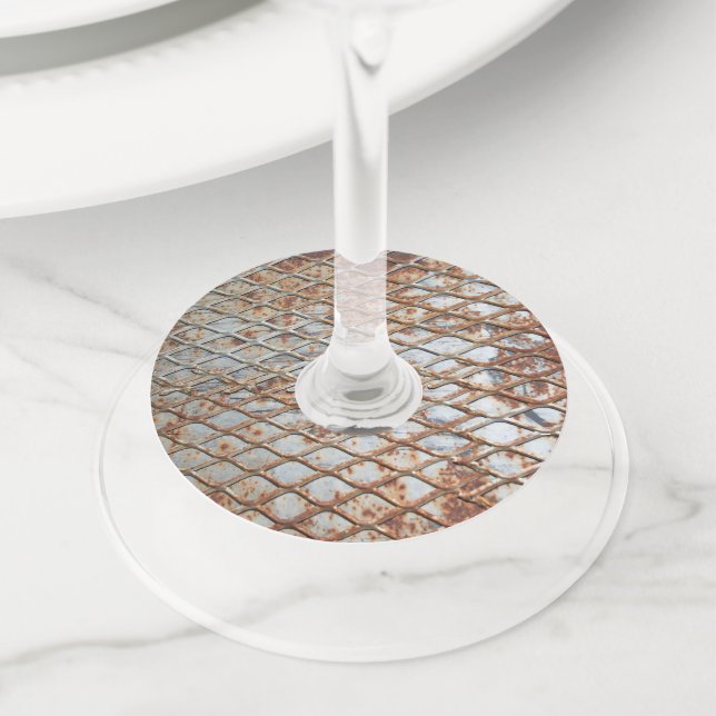 Falln Rusty Grate Wine Glass Tag (Close Up)