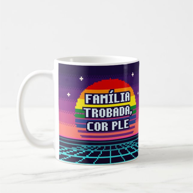 Família Trobada, Cor Ple Catalan Pride Pixel Mug (Left)