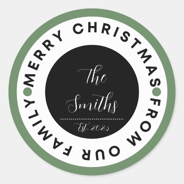 Family Christmas Classic Round Sticker (Front)