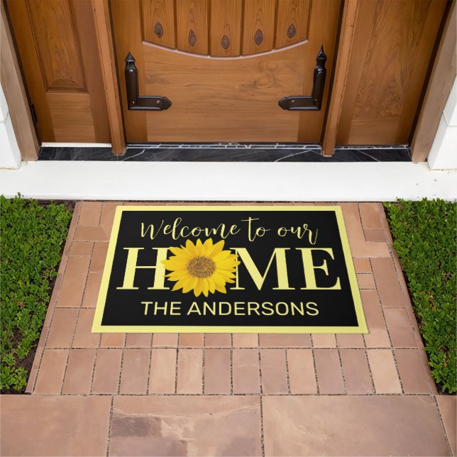 Family Name Sunflower Yellow and Black Welcome Doormat (Outdoor)