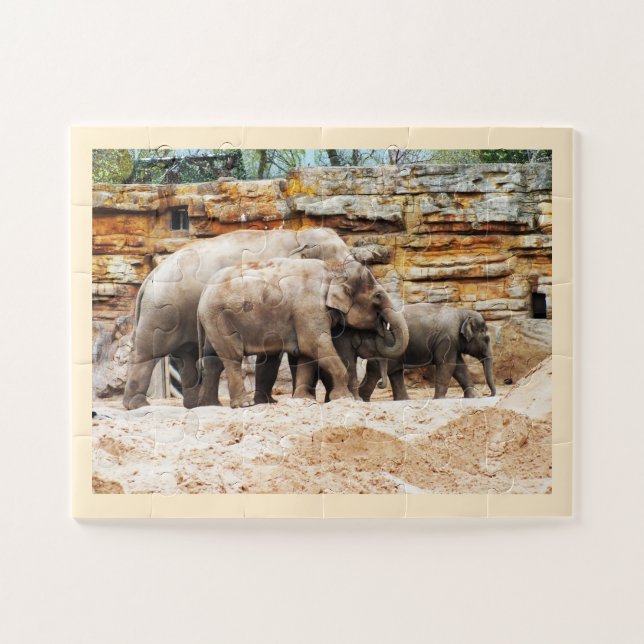 Family of elephants jigsaw puzzle (Horizontal)
