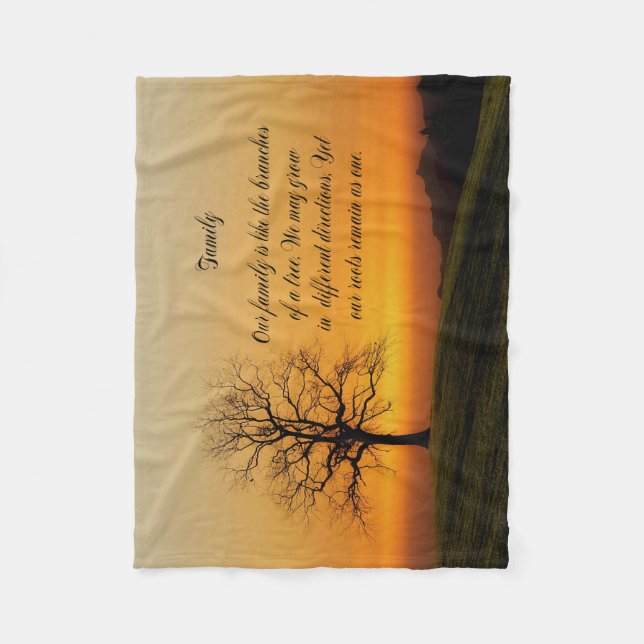FAMILY QUOTE FLEECE BLANKET (Front)
