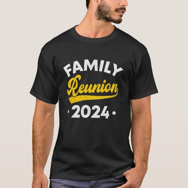 Family Reunion 2024 Vacation Meeting Family Matchi T-Shirt (Front)