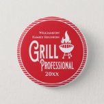 Family Reunion Award Barbecue Grill Professional 6 Cm Round Badge<br><div class="desc">It's fun getting together with your family and reconnecting, sharing stories and learning about family genealogy. It's also fun to have an awards ceremony at your Family Reunion gathering. Here is a just for fun red and white Family Reunion Award Button for the person who helps grill all those hamburgers,...</div>