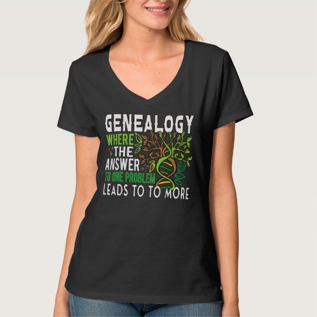 Family Tree Family Historian Genealogy Genealogist T-Shirt (Front)