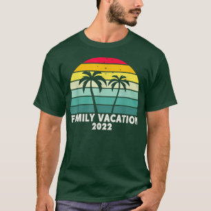 Family Vacation 2022 Vintage Palm Tropical Matchin T-Shirt
