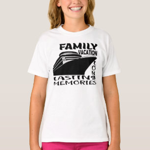 FAMILY VACATION LONG LASTING MEMORIES. T-Shirt