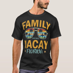 Family Vacay 2022 Florida Sunset Beach Family Gro T-Shirt