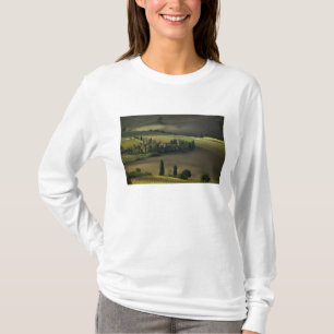 Farmland around Montepulciano, Tuscany, Italy T-Shirt