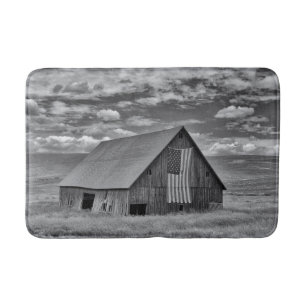 Farms   BW American Flag Barn Scene Bath Mat