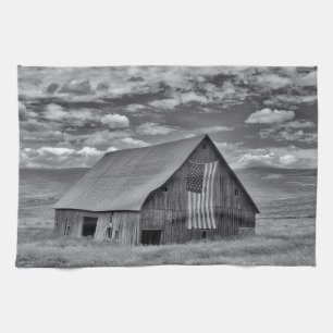 Farms BW American Flag Barn Scene Tea Towel