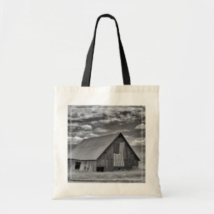 Farms   BW American Flag Barn Scene Tote Bag
