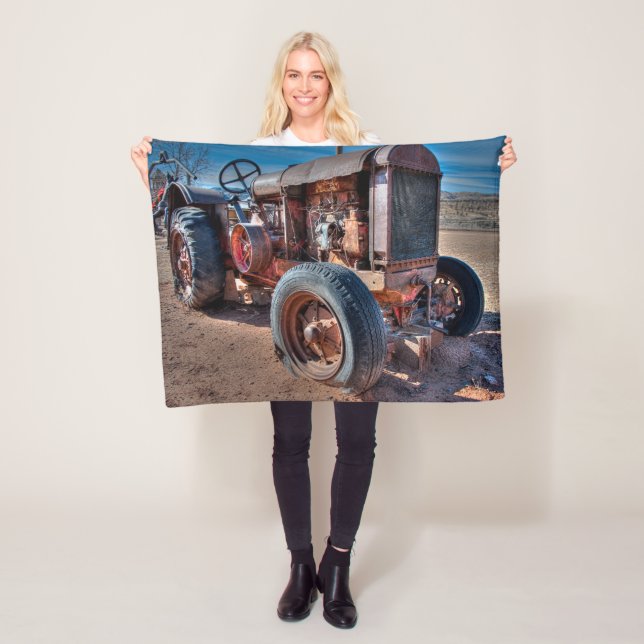 Farms | Rusty Antique Tractor Fleece Blanket (In Situ)