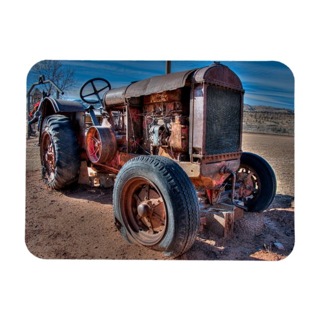 Farms | Rusty Antique Tractor Magnet (Horizontal)