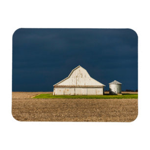 Farms   White Barn & Silo Magnet