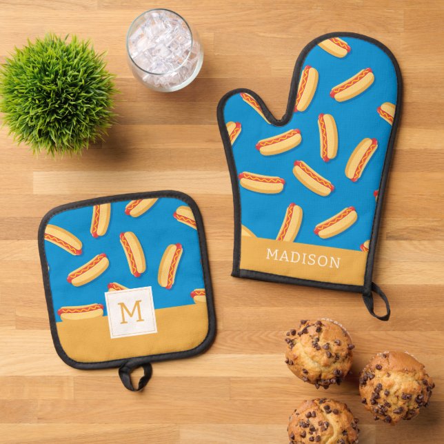 Fast Food Hotdogs Pattern Oven Mitt & Pot Holder Set (Top Down)