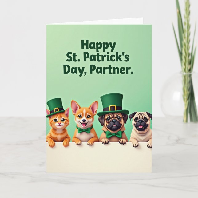 Faux Gold Holiday Pets Card (Front)