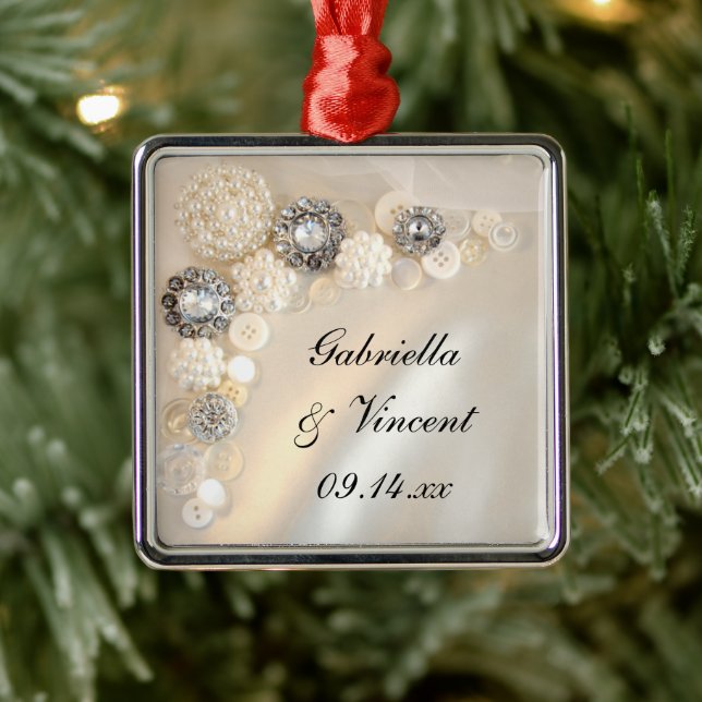 Faux White Pearl and Diamond Buttons Wedding Metal Tree Decoration (Tree)