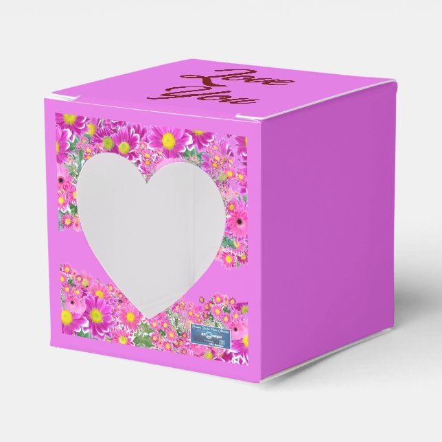 Favour Box Heart (Pink Flower Mix)RFPMDesigns©️202 (Front Side)