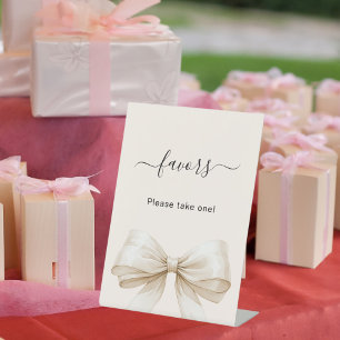 Favour sign beige cream bow