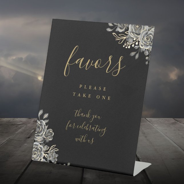 Favours Black And Gold Gothic Roses Floral Pedestal Sign (Favors Black And Gold Gothic Roses Floral Pedestal Sign)