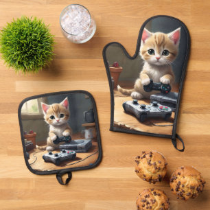 Fawn Kitten Playing Video Games, Oven Mitt & Pot Holder Set